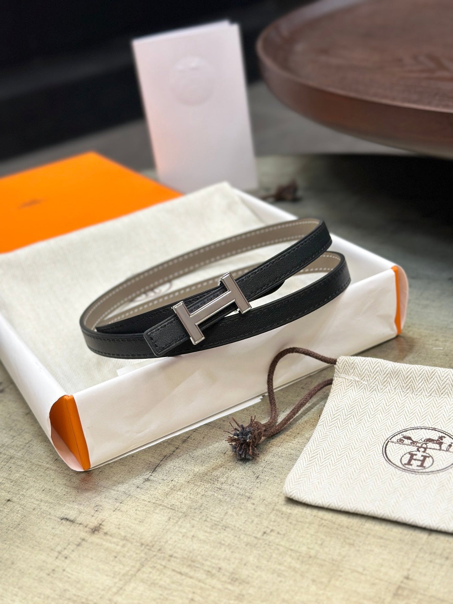 HM FOCUS BUCKLE & REVERSIBLE KHAKI BROWN AND BLACK LEATHER STRAP 13MM SILVER HARDWARE - 30