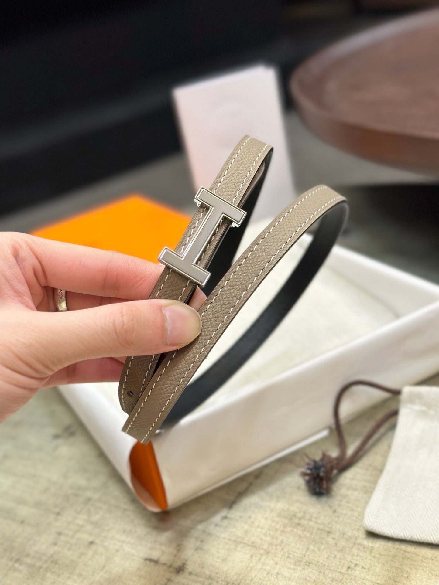 HM FOCUS BUCKLE & REVERSIBLE KHAKI BROWN AND BLACK LEATHER STRAP 13MM SILVER HARDWARE - 30