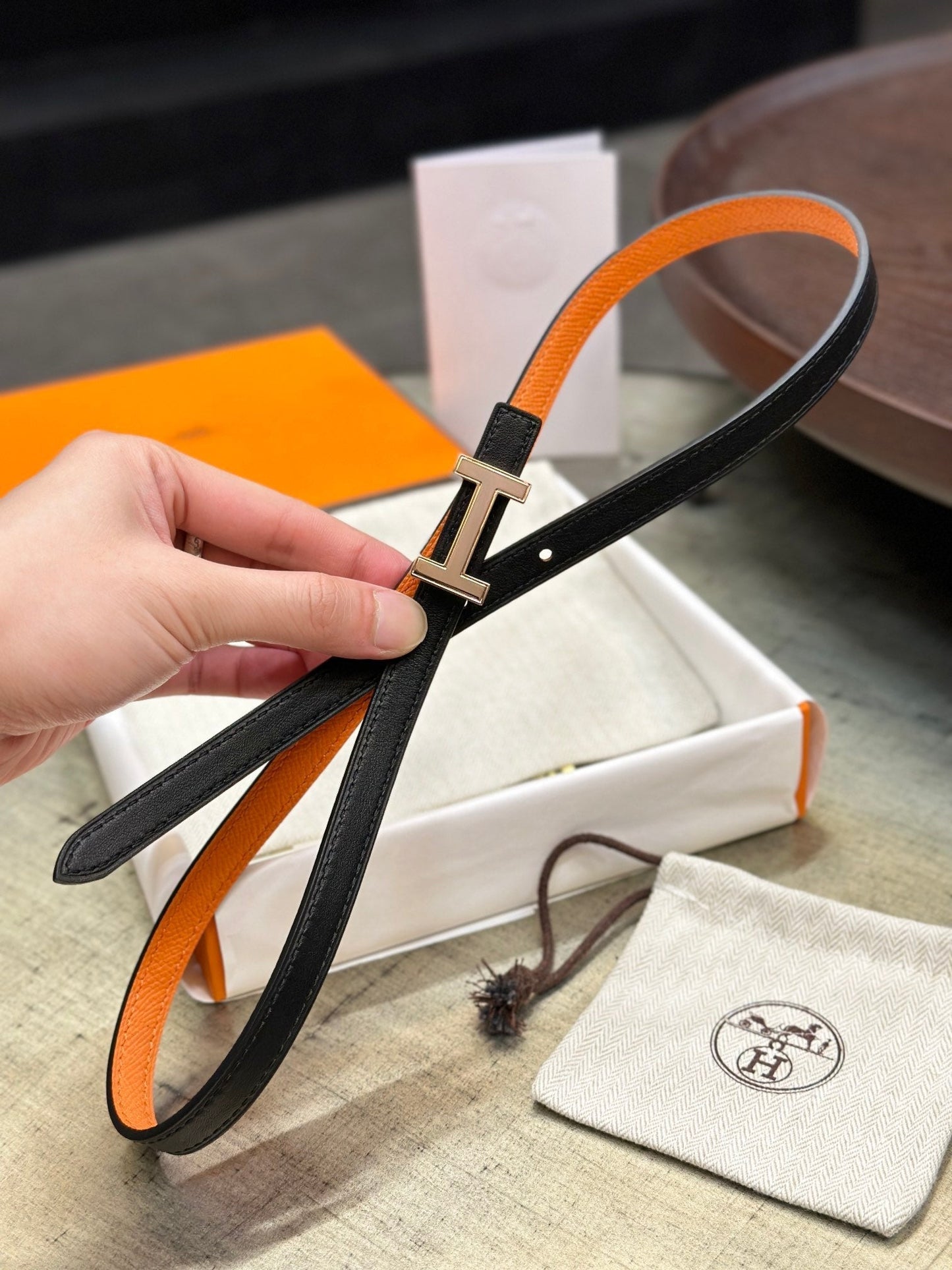HM FOCUS BUCKLE & REVERSIBLE BLACK AND ORANGE LEATHER STRAP 13MM COPPER HARDWARE - 30
