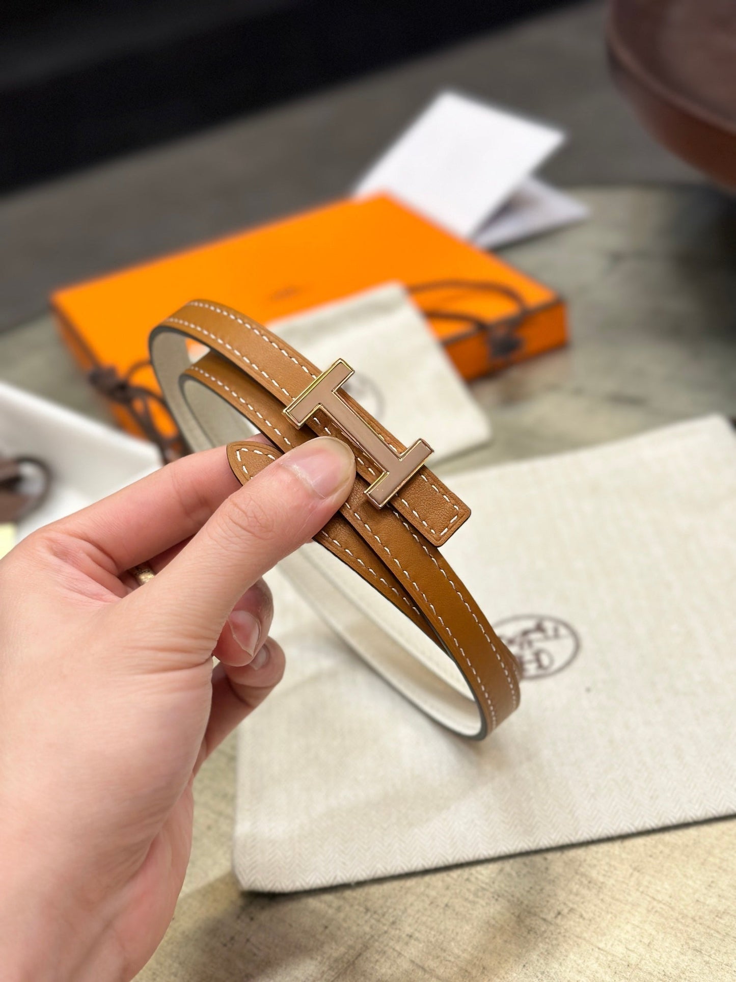 HM FOCUS BUCKLE & REVERSIBLE BRONZE BROWN AND WHITE LEATHER STRAP 13MM COPPER HARDWARE - 30