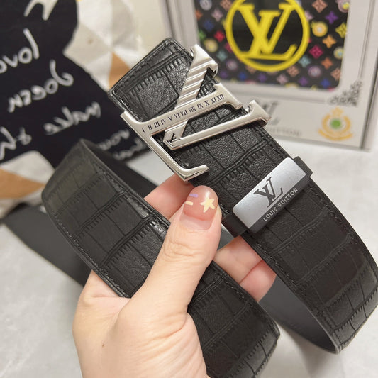 LV 25S BELT 38 MM IN BLACK CALFSKIN 593269 - 26-28