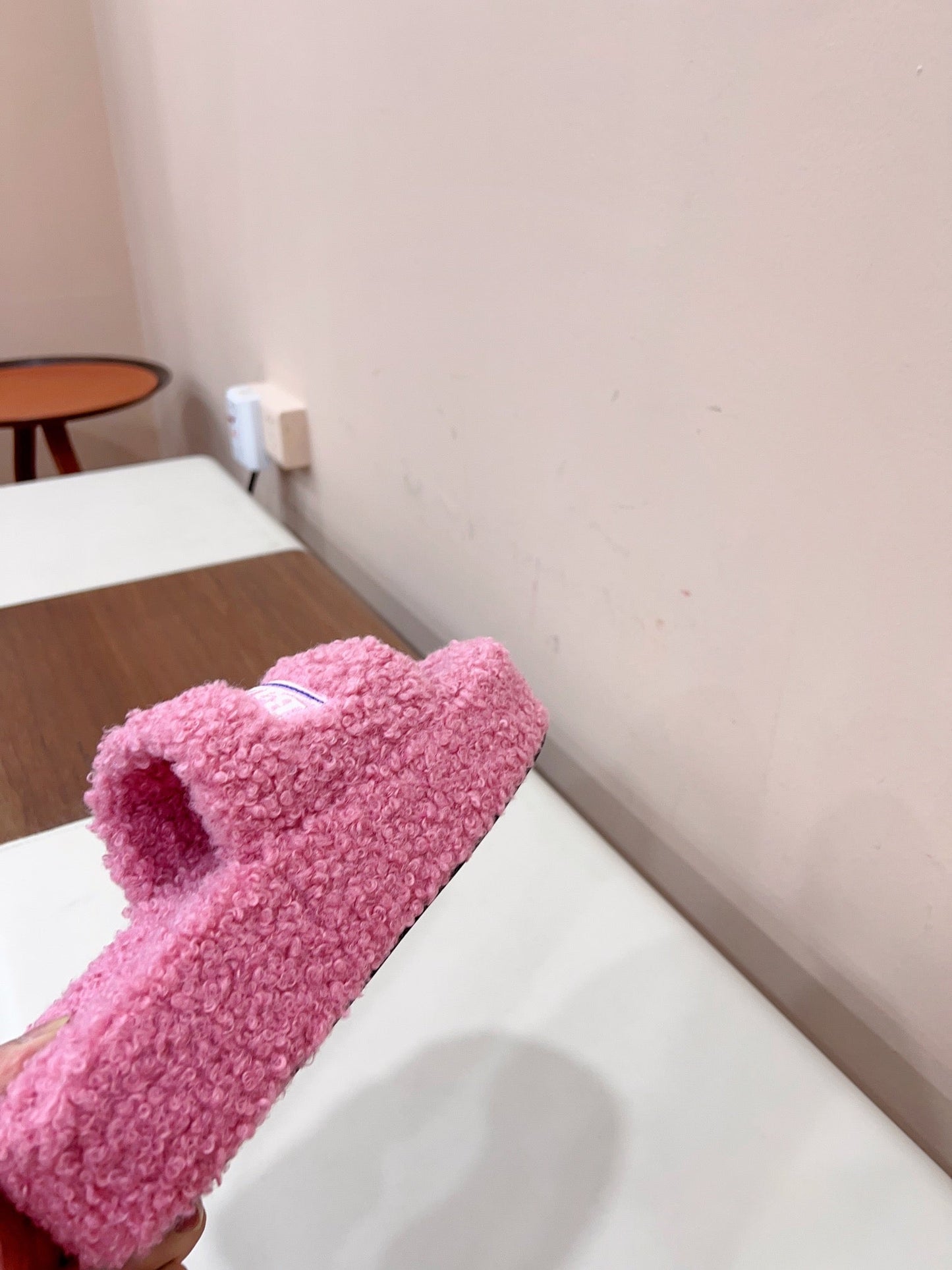 THICK-SOLED SLIPPERS IN PINK WOOL - 35