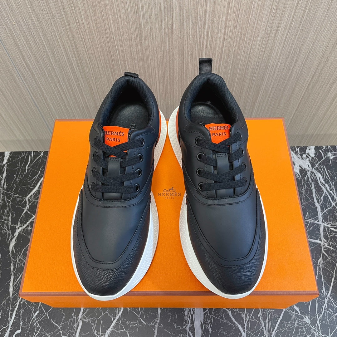 GIGA SNEAKER GLOSSY BLACK CALFSKIN - 35