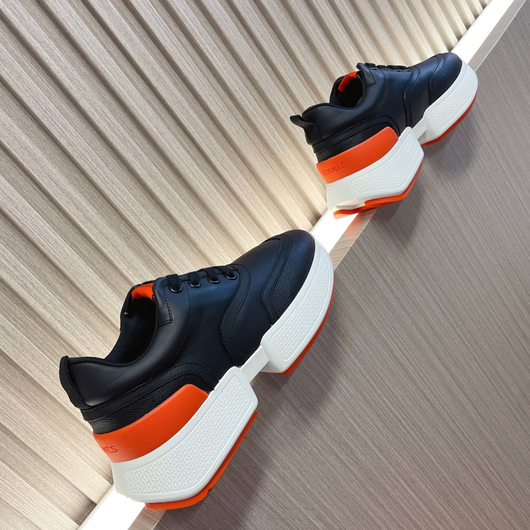 GIGA SNEAKER GLOSSY BLACK CALFSKIN - 35