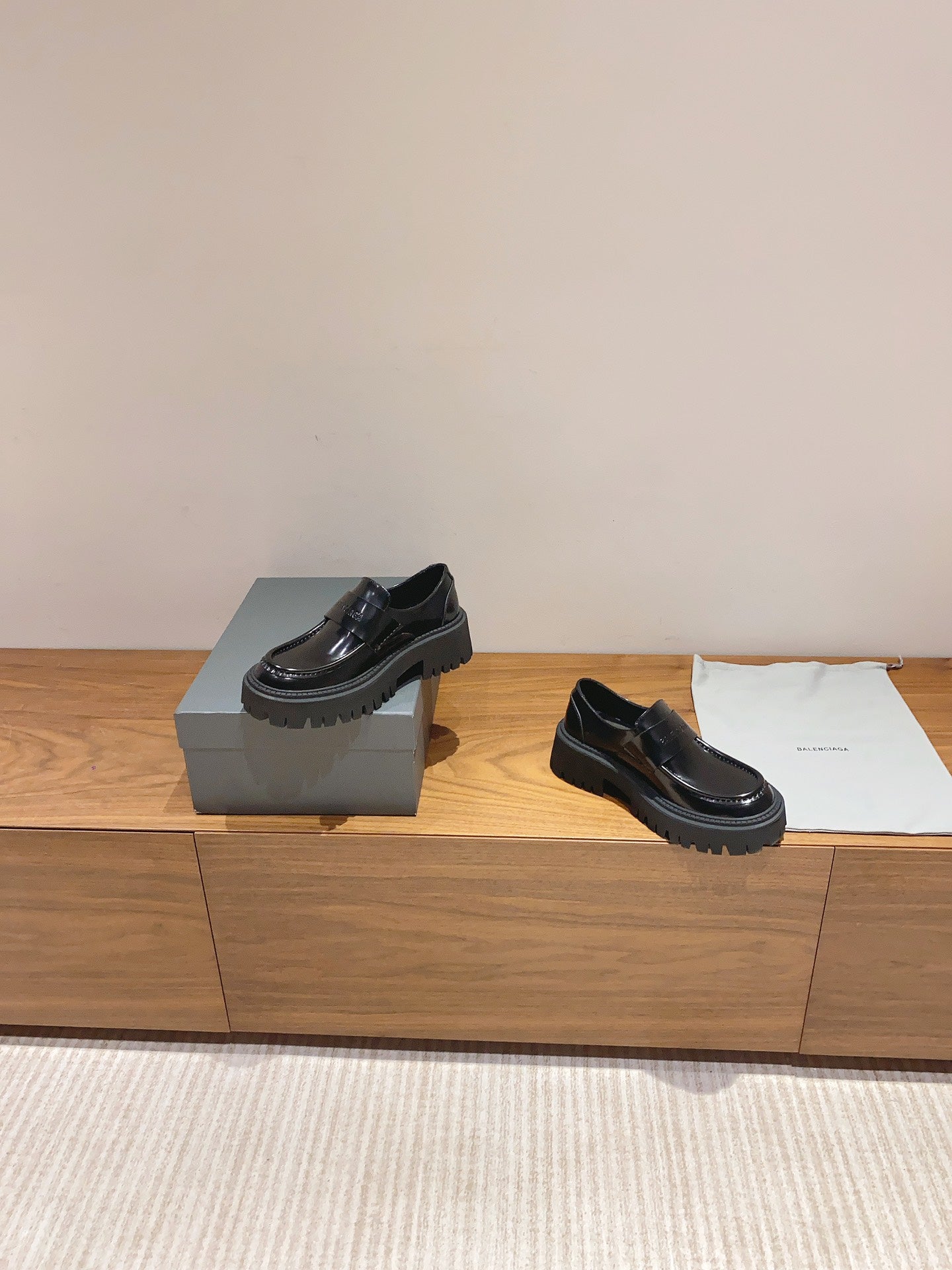 BALENCIAGA 25S LOAFERS IN BLACK CALFSKIN - 35