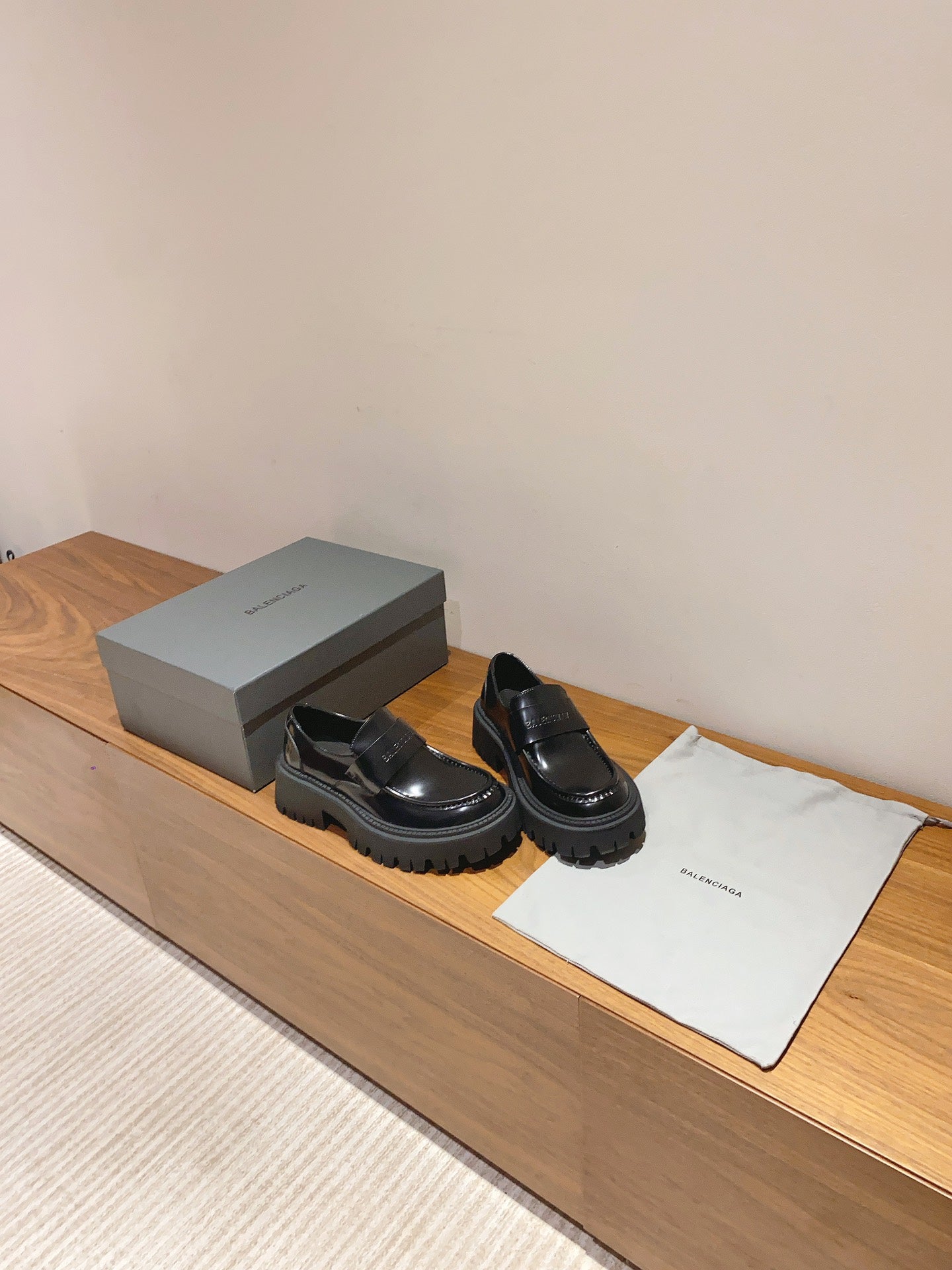 BALENCIAGA 25S LOAFERS IN BLACK CALFSKIN - 35