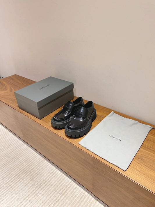 BALENCIAGA 25S LOAFERS IN BLACK CALFSKIN - 35