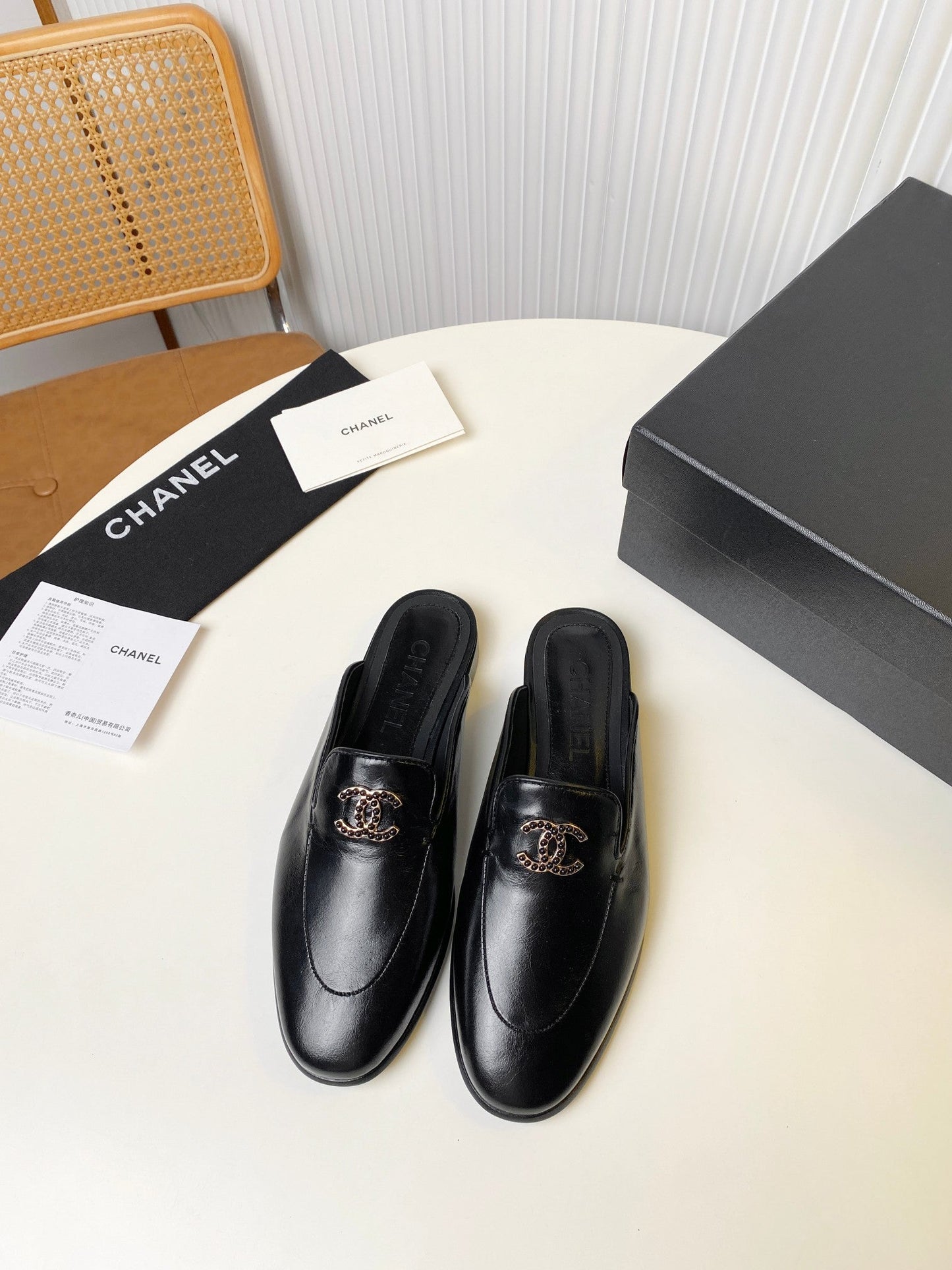 FLAT MULE IN BLACK LAMBSKIN 983818 - 35