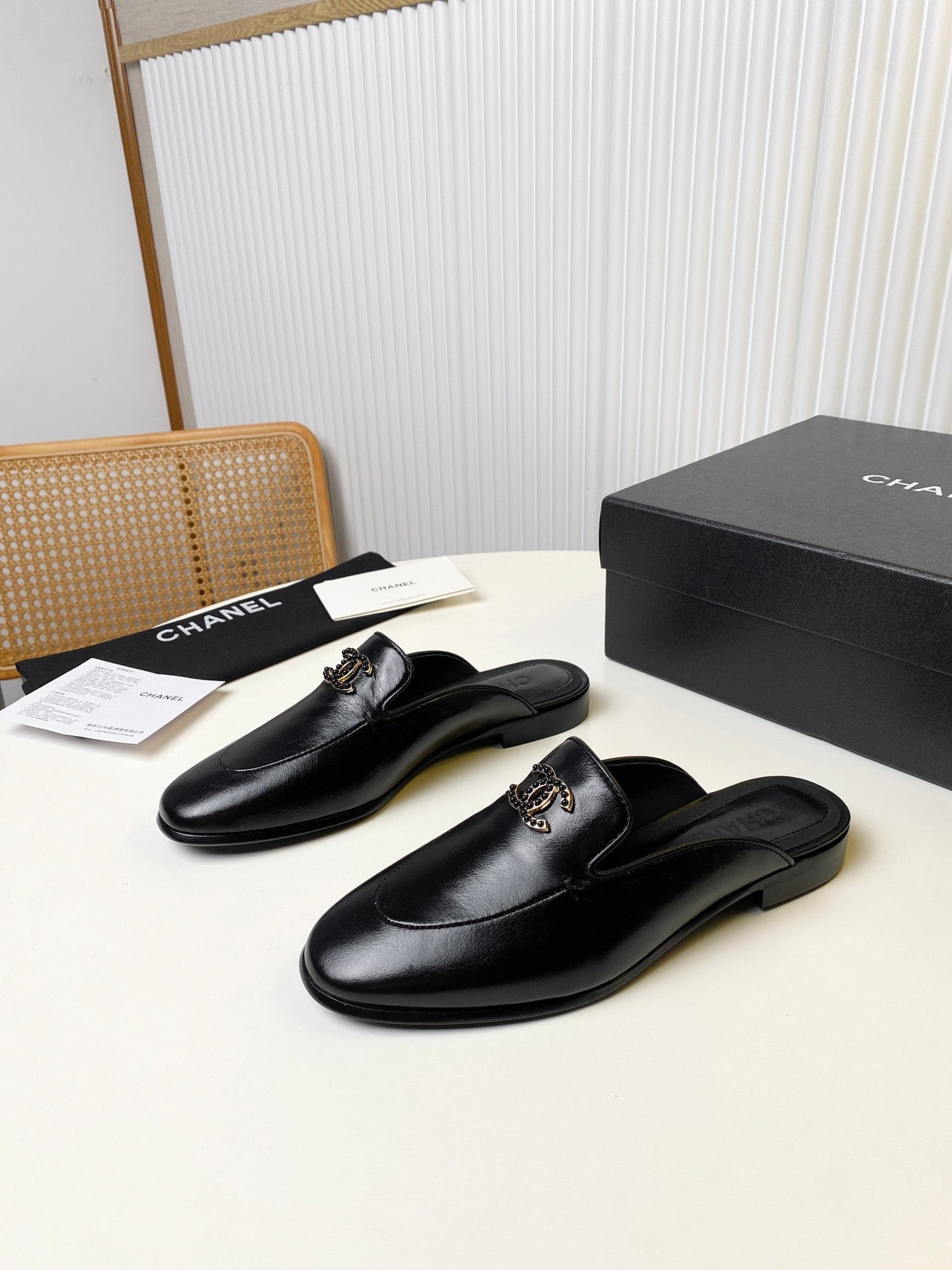 FLAT MULE IN BLACK LAMBSKIN 983818 - 35