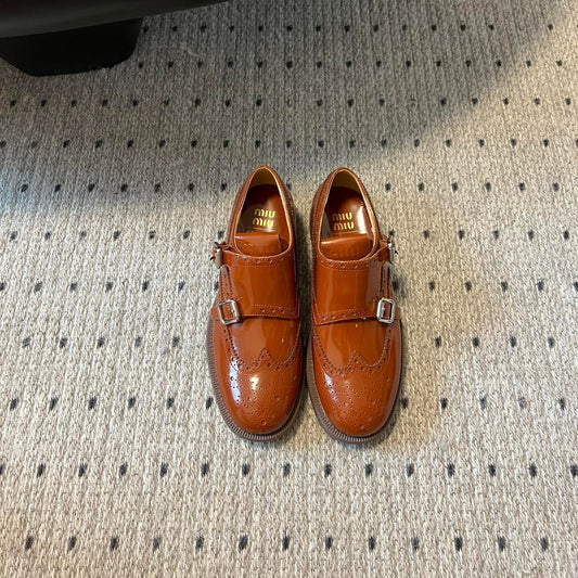 Tуфлі MIUMIU 26S CHURCH BROGUE MONK STRAP З ТЕЛЯЧОЇ ШКІРИ КОЛЬОРУ ІРЖАВОГО АПЕЛЬСИНА
