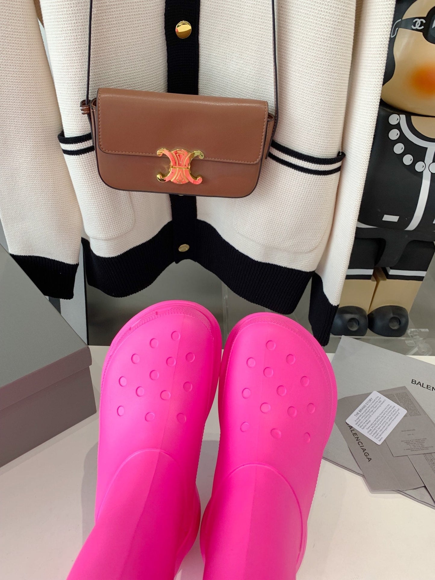 CROCS BOOTS IN BRIGHT PINK RUBBER - 35