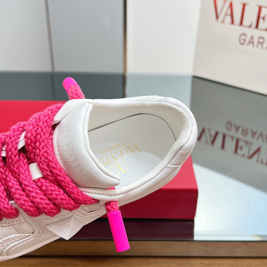 VALENTINO 25S GARAVANI ONE STUD XL PLATFORM SNEAKERS IN PINK MIX WHITE LAMBSKIN - 35