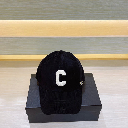 БЕЙСБОЛКА CELINE 26S СТИЛЬ 39