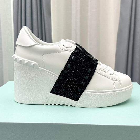 FLATFORM ROCKSTUD UNTITLED SNEAKER IN WHITE MIX BLACK CALFSKIN WITH RHINSTONES - 35
