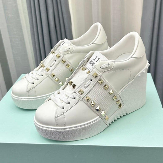 FLATFORM ROCKSTUD UNTITLED SNEAKER IN WHITE CALFSKIN - 35