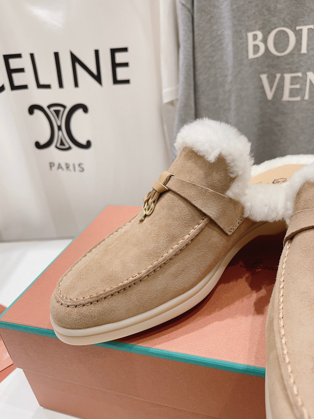 LP CHARMS WALK BABOUCHE LOAFERS CAMEL FLEECE - 35
