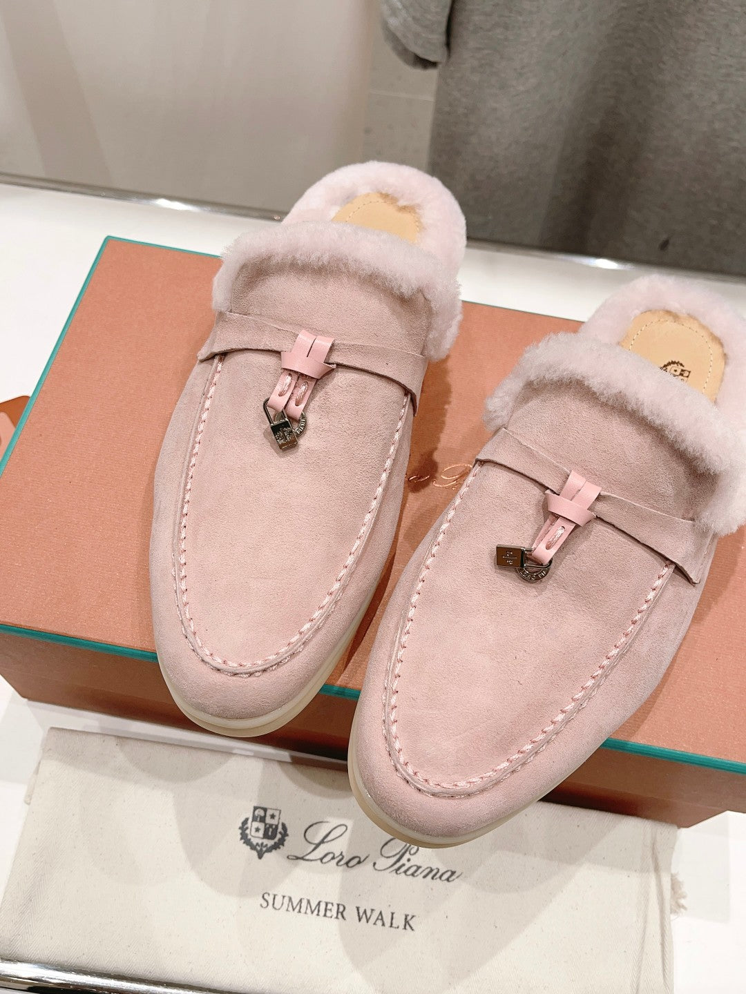 LP CHARMS WALK BABOUCHE LOAFERS LIGHT PINK FLEECE - 35