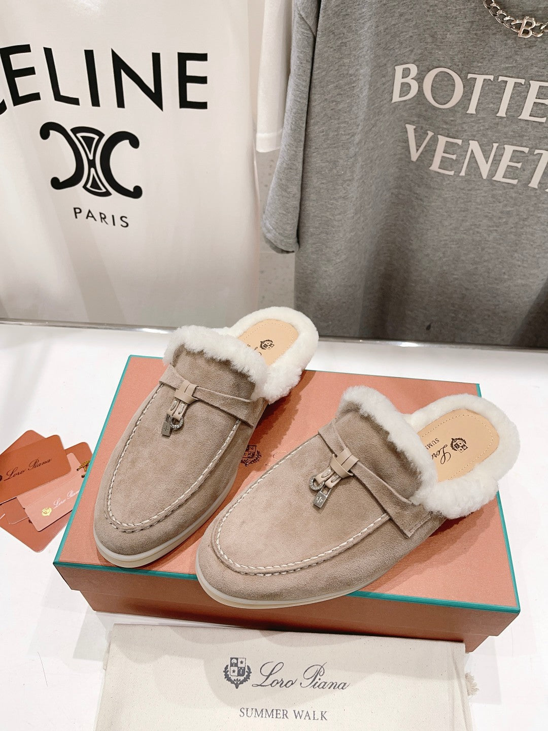 LP CHARMS WALK BABOUCHE LOAFERS PEANUT FLEECE - 35