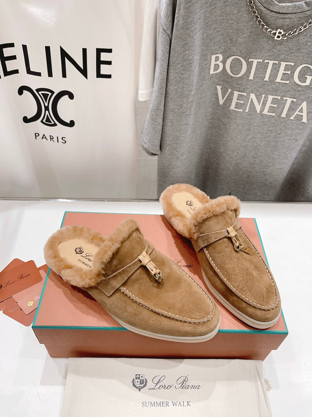 LP CHARMS WALK BABOUCHE LOAFERS TAWNY FLEECE - 35