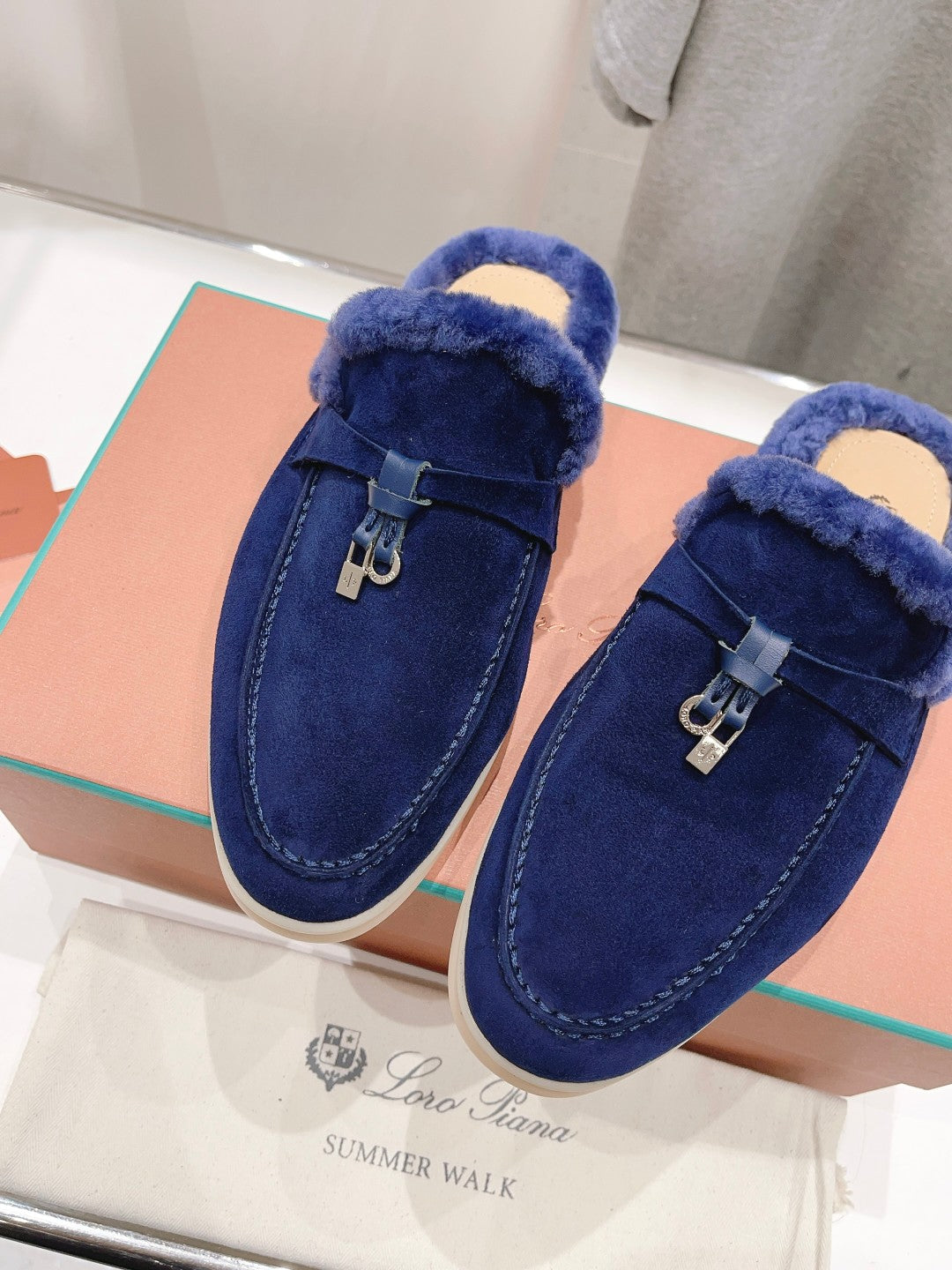 LP CHARMS WALK BABOUCHE LOAFERS NAVY FLEECE - 35