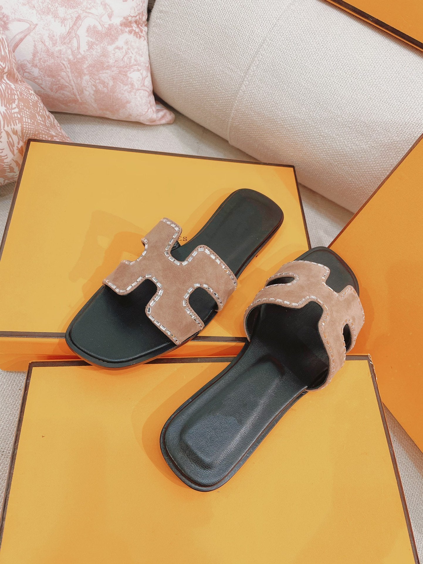 0ran Sandal Calfskin Rhinestone Brown - 35