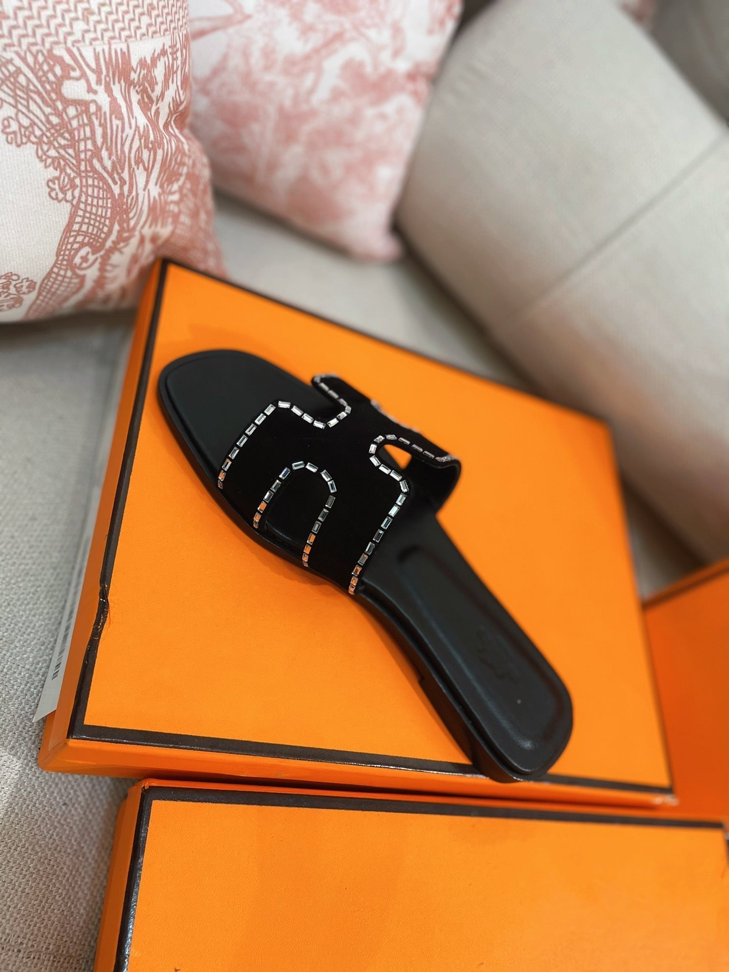0ran Sandal Calfskin Rhinestone Black - 35