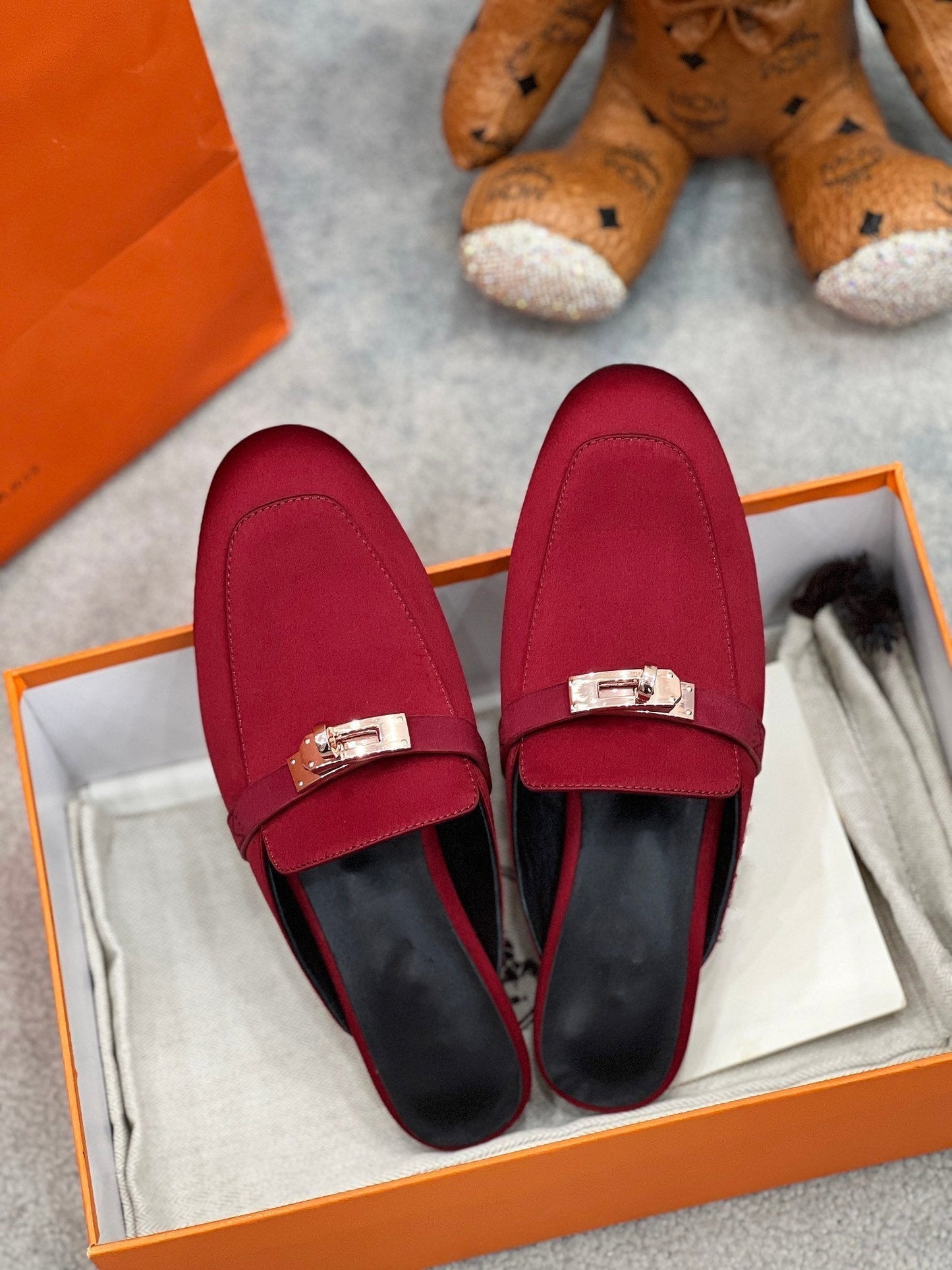 0Z Mule Cherry Silk Thick Cloth/Sheepskin - 35