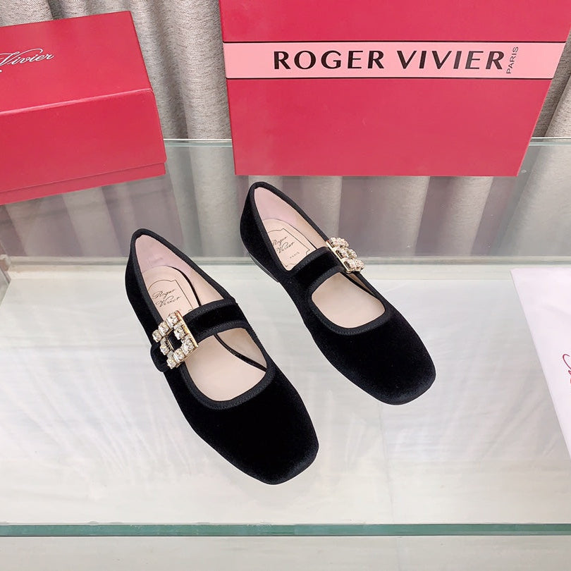 TRÈS VIVIER MARY JANE IN BLACK VELVET CRYSTAL BUCKLE - 34