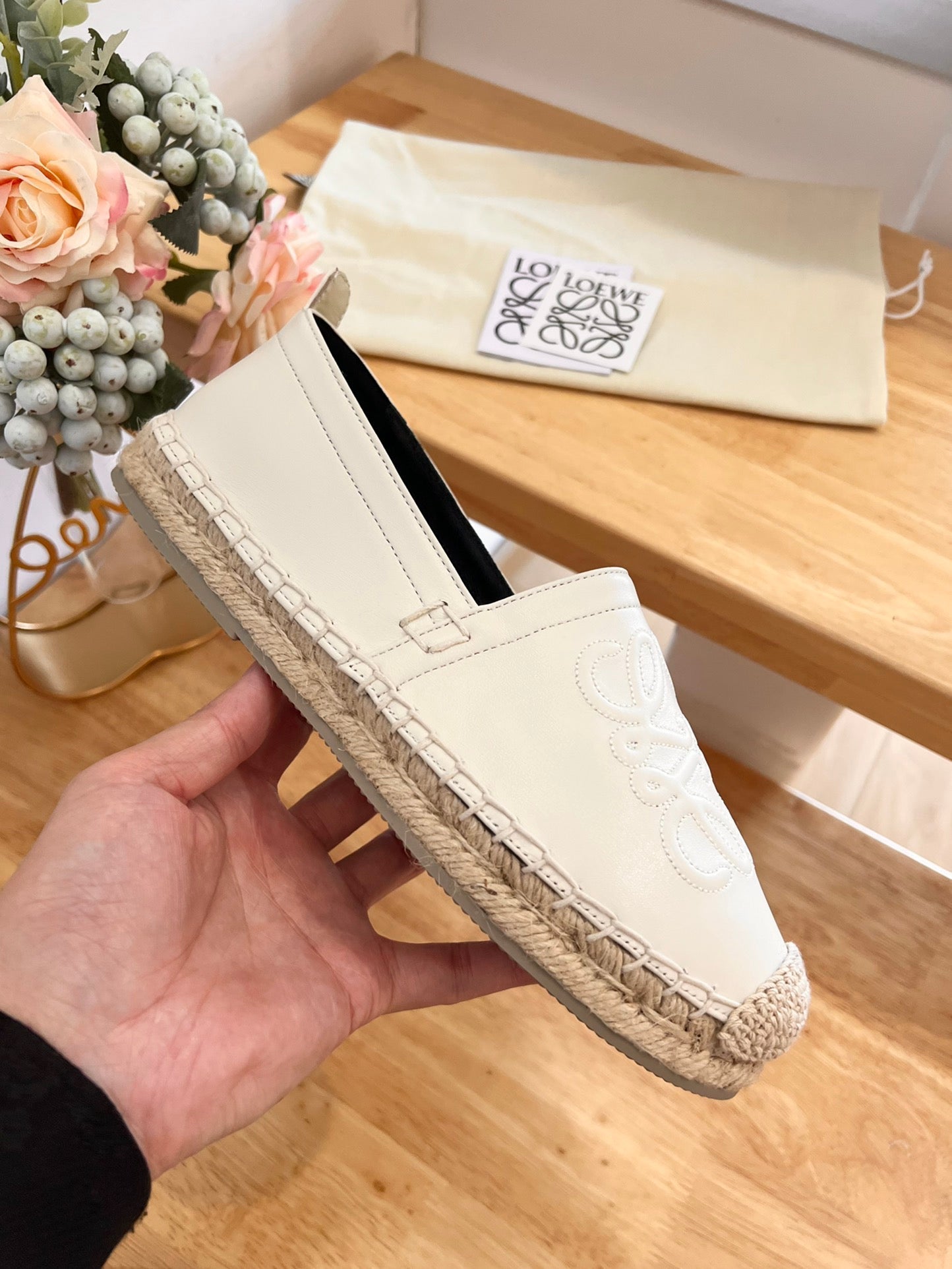 Loew Anagram Espadrille Ivory Black Leather - 35