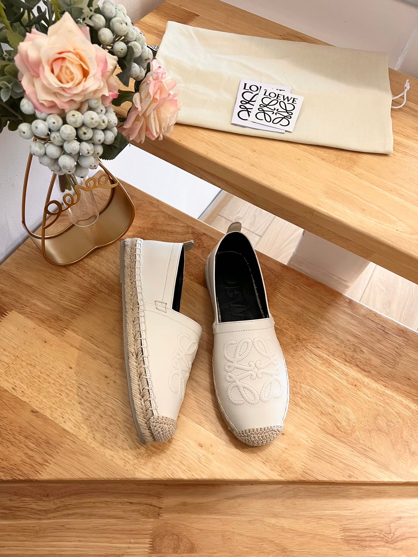 Loew Anagram Espadrille Ivory Black Leather - 35