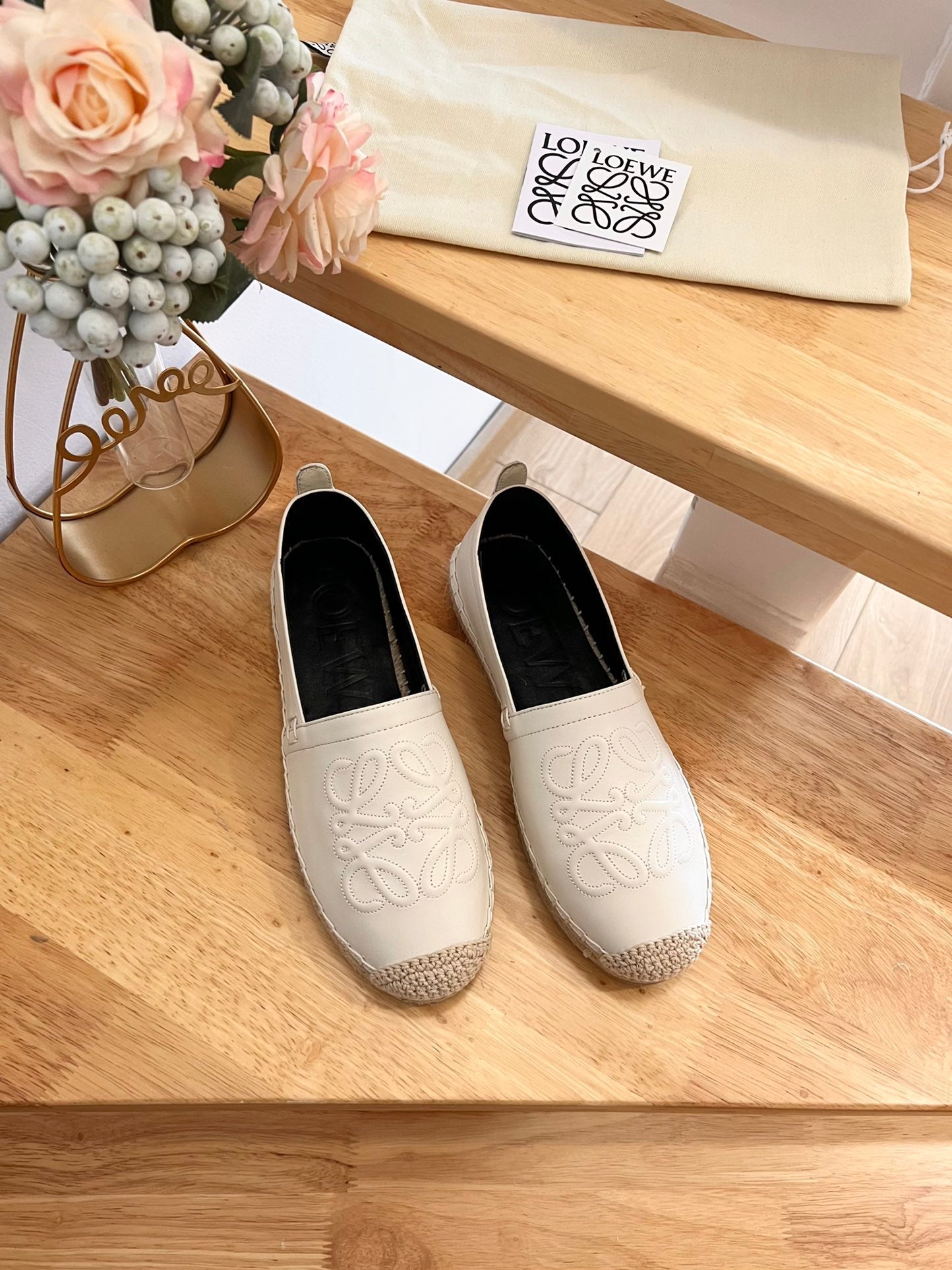 Loew Anagram Espadrille Ivory Black Leather - 35