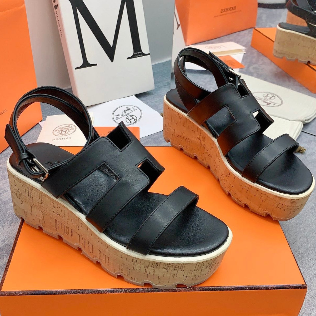 HAVANE 30 SANDAL IN BLACK CALFSKIN - 34