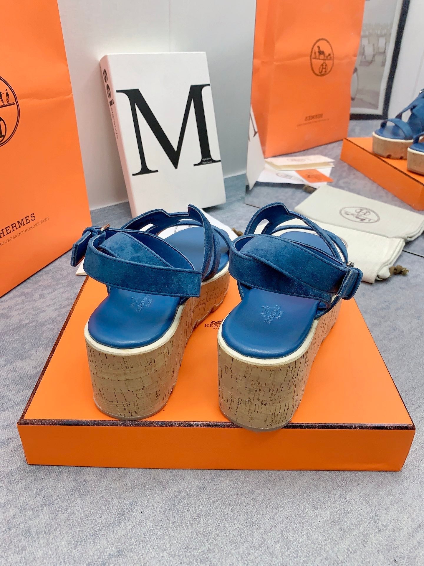 HAVANE 30 SANDAL IN CLASSIC BLUE SUEDE - 34