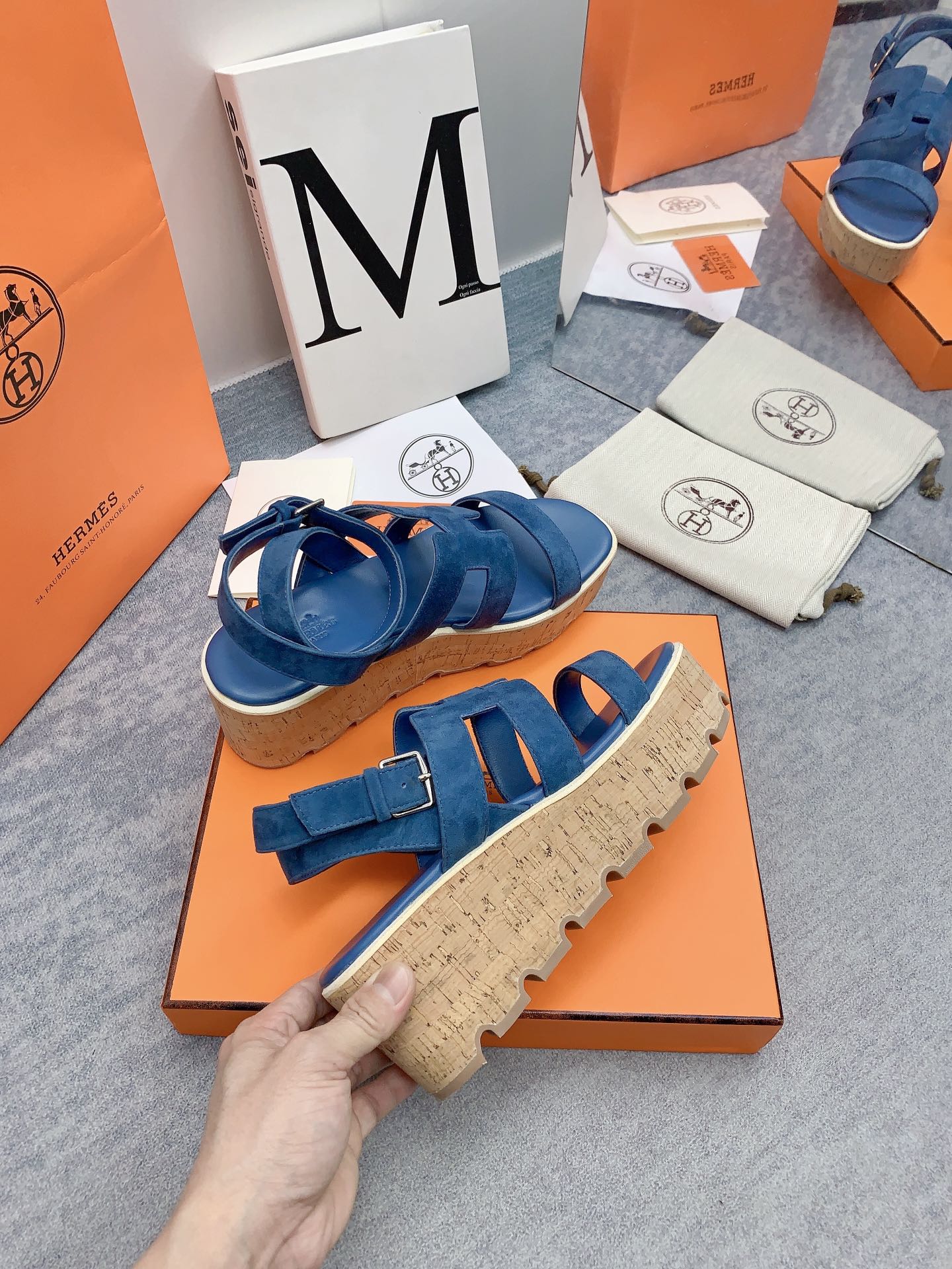HAVANE 30 SANDAL IN CLASSIC BLUE SUEDE - 34