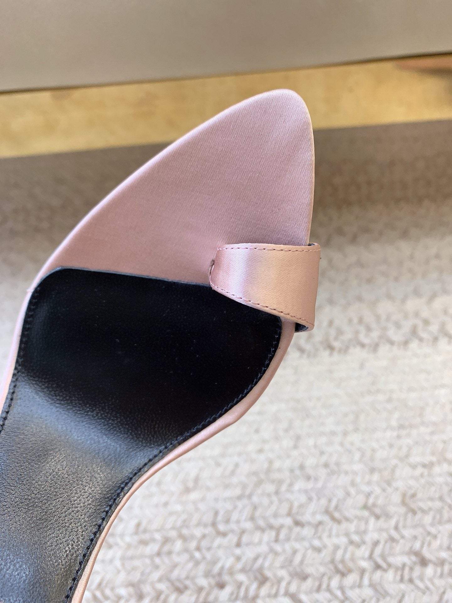 GAP CRYSTAL-BUCKLE SLIDE SANDALS IN LIGHT PINK SILK - 34