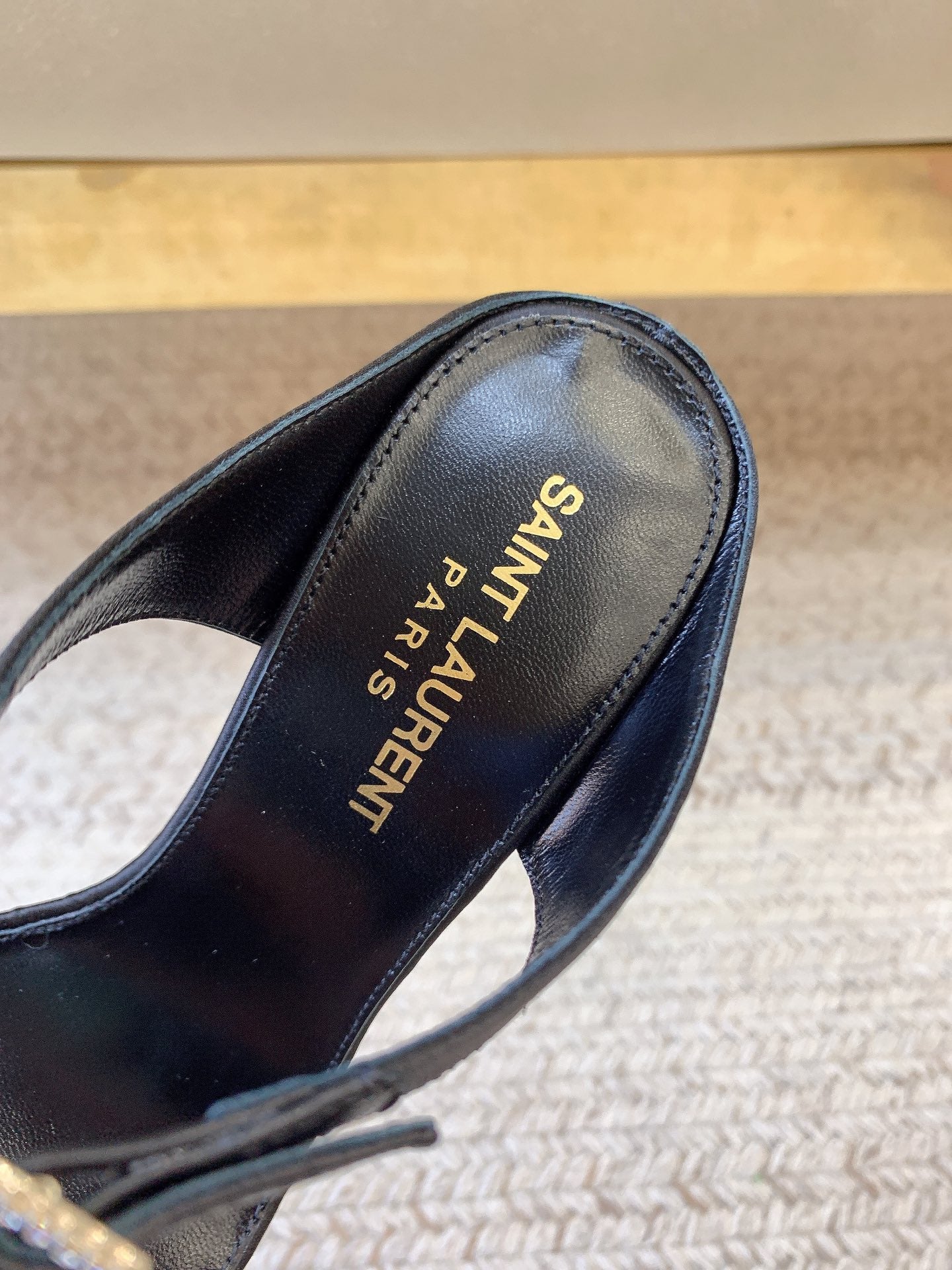 GAP CRYSTAL-BUCKLE SLIDE SANDALS IN BLACK SILK - 34