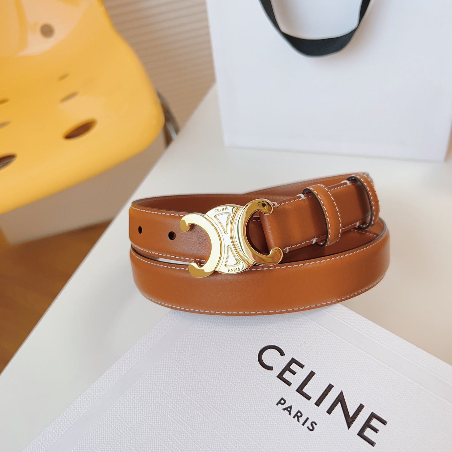 CELINE 25S TRIOMPHE BELT 25MM IN CARAMEL CALFSKIN GOLD HARDWARE 580704 - 26 - 28