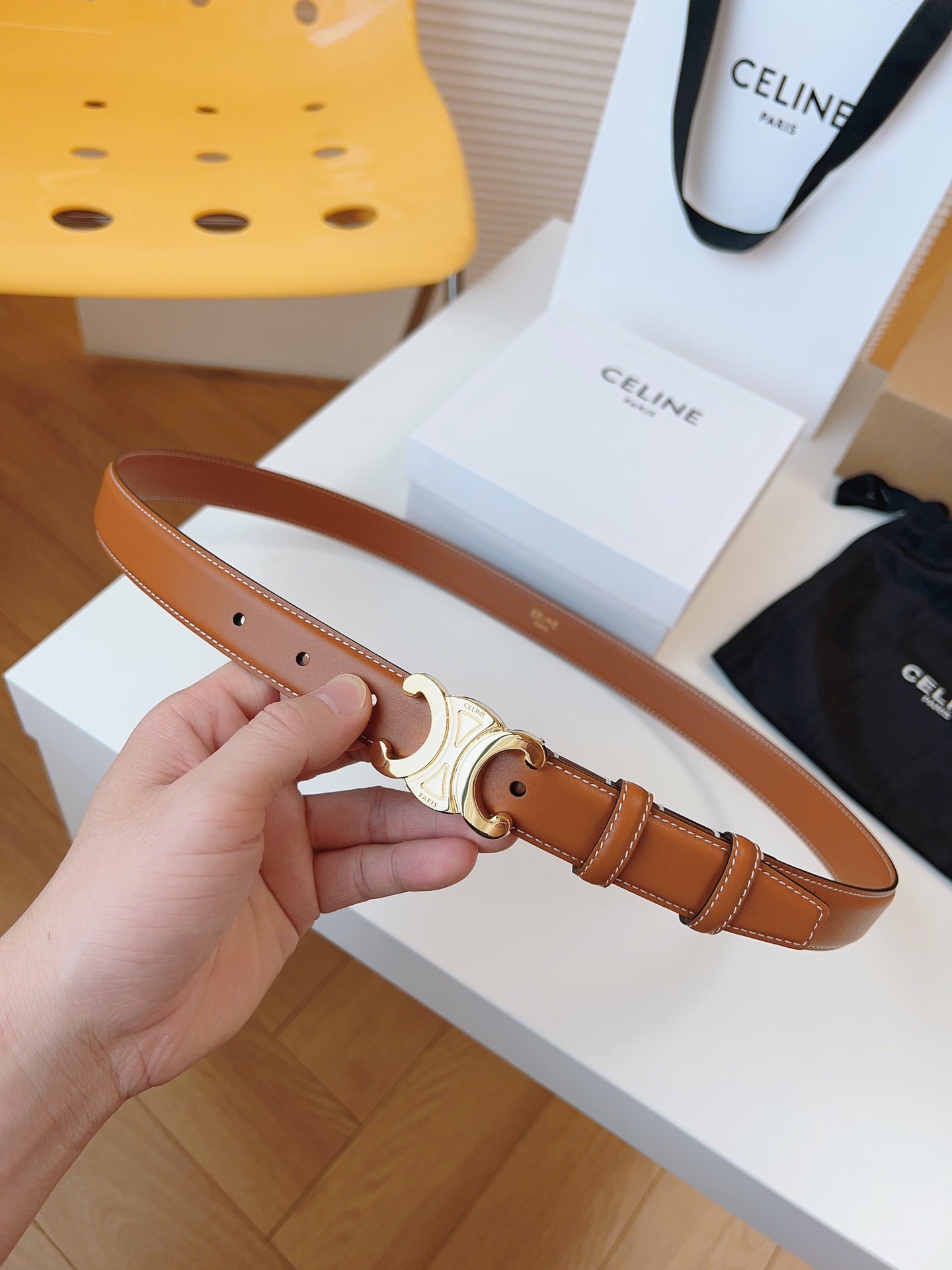 CELINE 25S TRIOMPHE BELT 25MM IN CARAMEL CALFSKIN GOLD HARDWARE 580704 - 26 - 28
