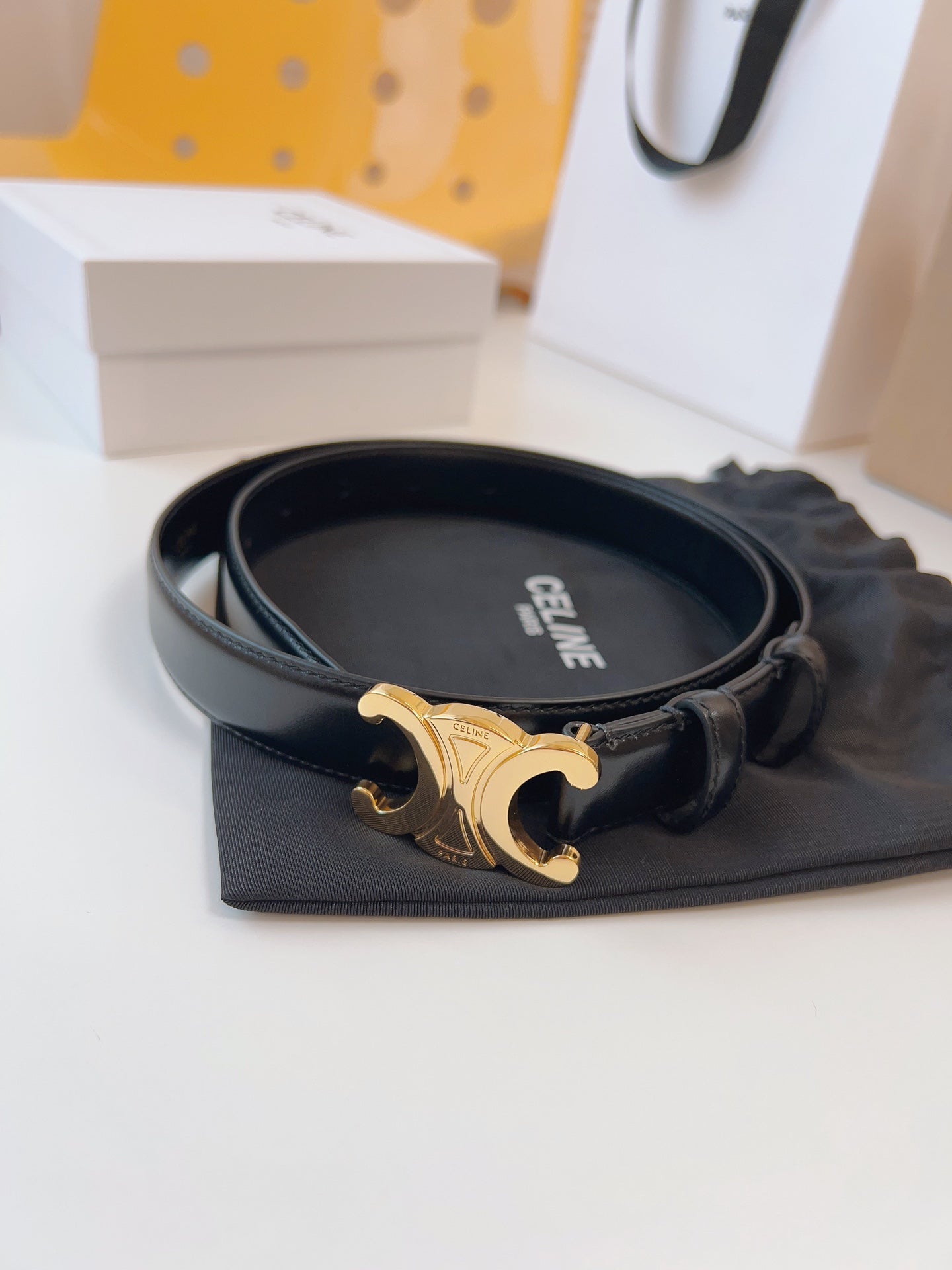 CELINE 25S TRIOMPHE BELT 25MM IN BLACK CALFSKIN GOLD HARDWARE 580705 - 26 - 28
