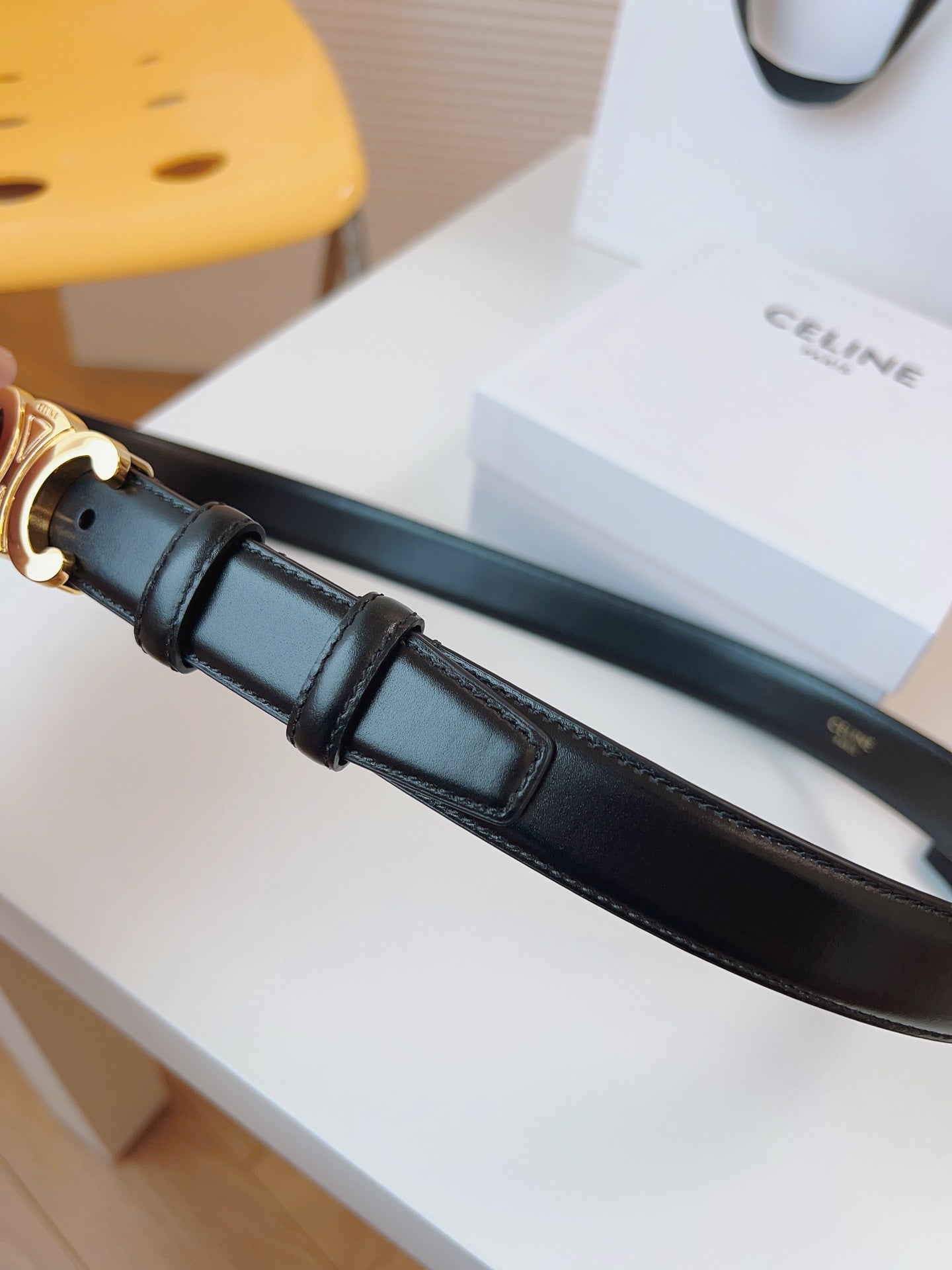 CELINE 25S TRIOMPHE BELT 25MM IN BLACK CALFSKIN GOLD HARDWARE 580705 - 26 - 28