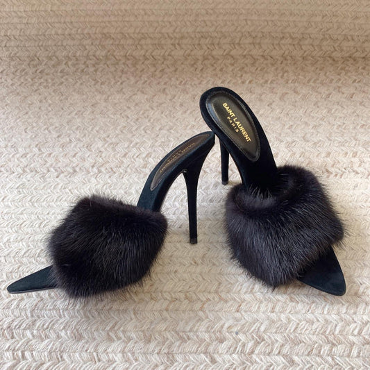 LA 16 HEELED MULES IN BLACK RABBIT FUR AND SMOOTH LAMBSKIN - 34