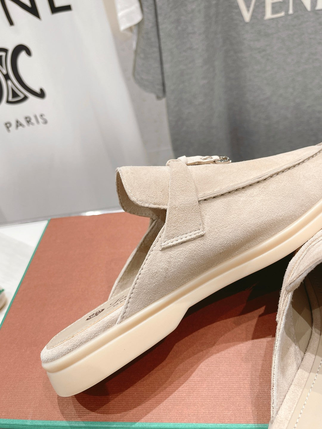 LP CHARMS WALK BABOUCHE LOAFERS BEIGE SUEDE - 35