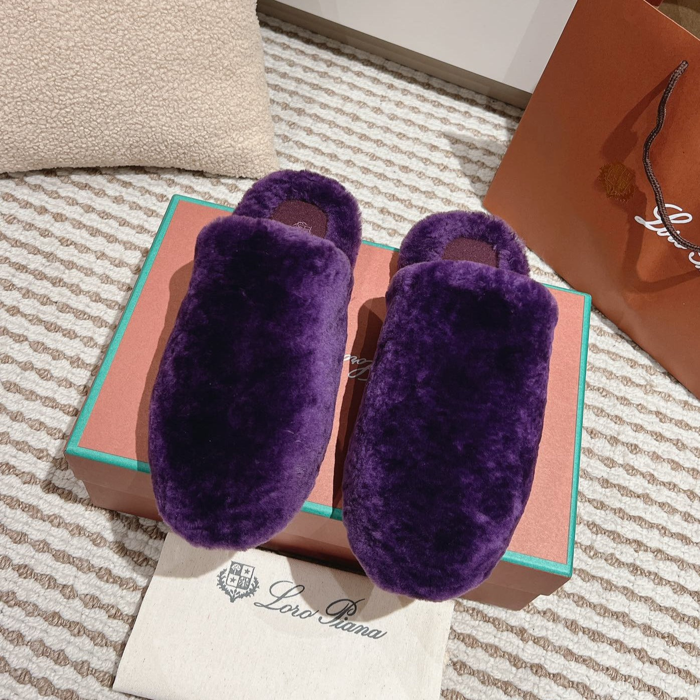 LP NATURAL WINTERCOZY WOOL VIOLET SLIPPERS - 35