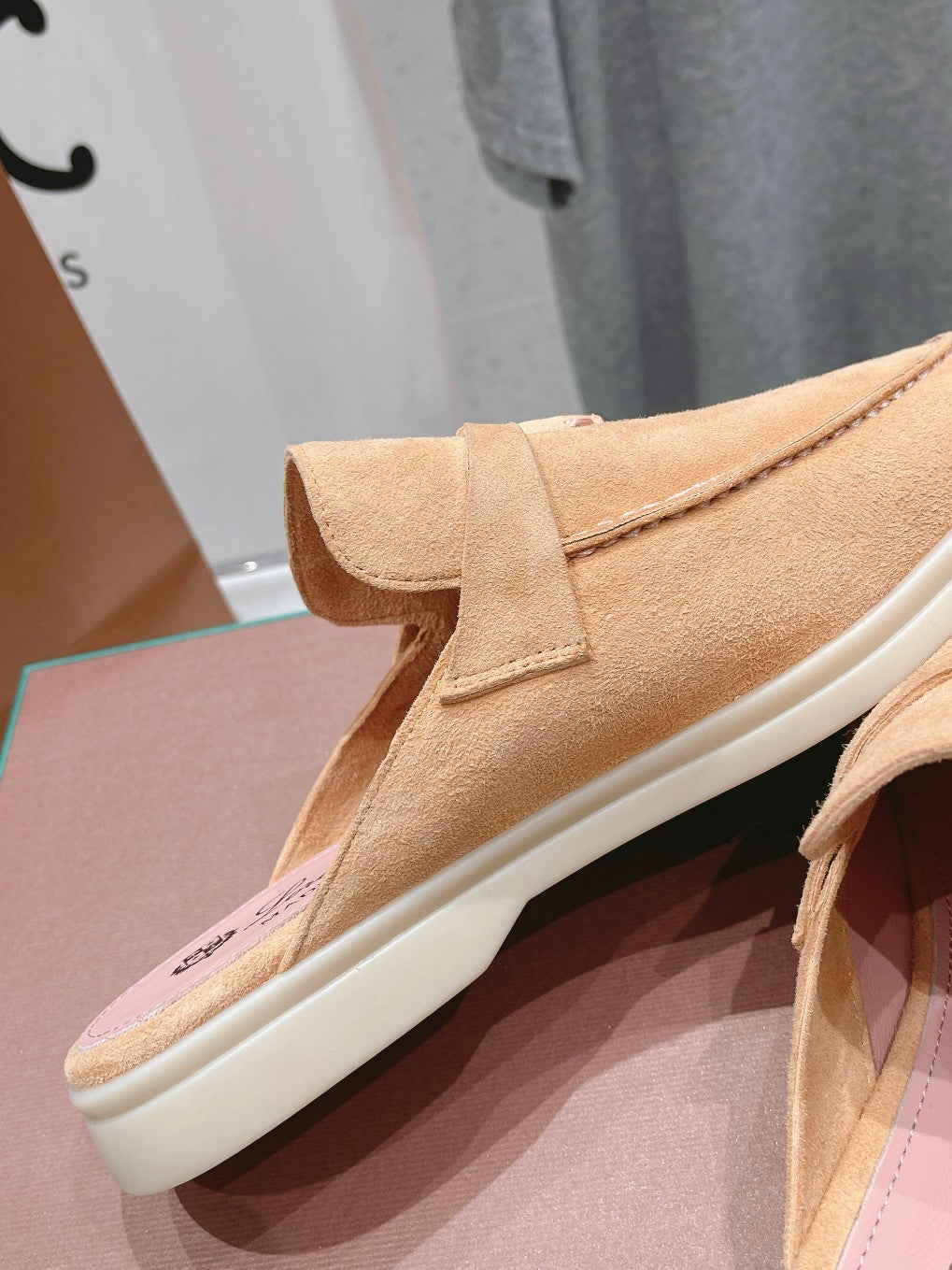 LP CHARMS WALK BABOUCHE LOAFERS CANTALOUPE SUEDE - 35