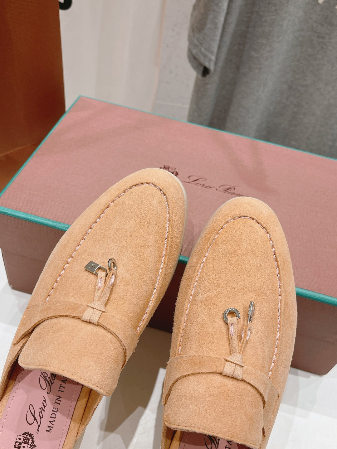 LP CHARMS WALK BABOUCHE LOAFERS CANTALOUPE SUEDE - 35