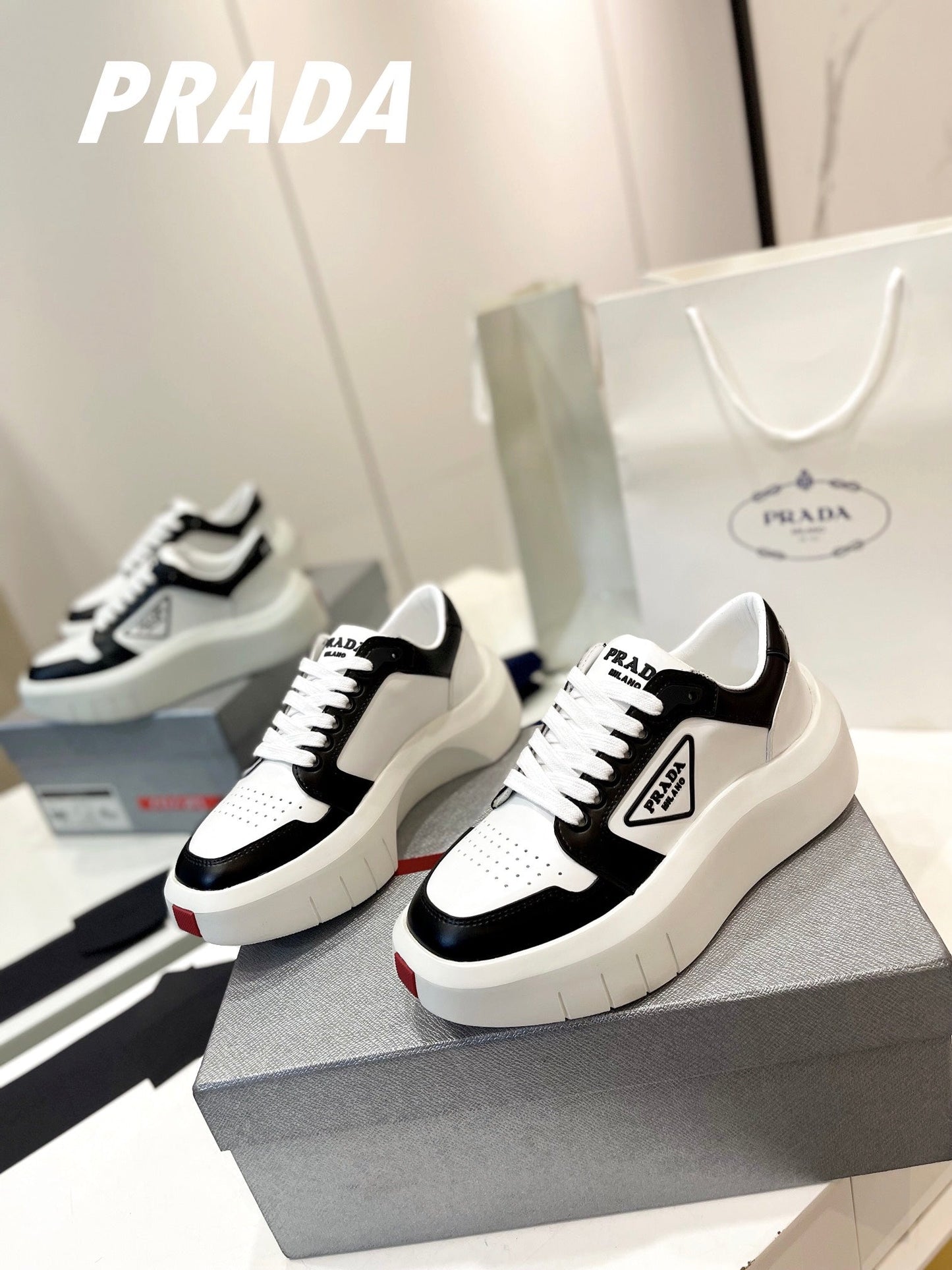 PRA DOWNTOWN THICK-SOLE SNEAKERS BLACK AND WHITE CALFSKIN - 34