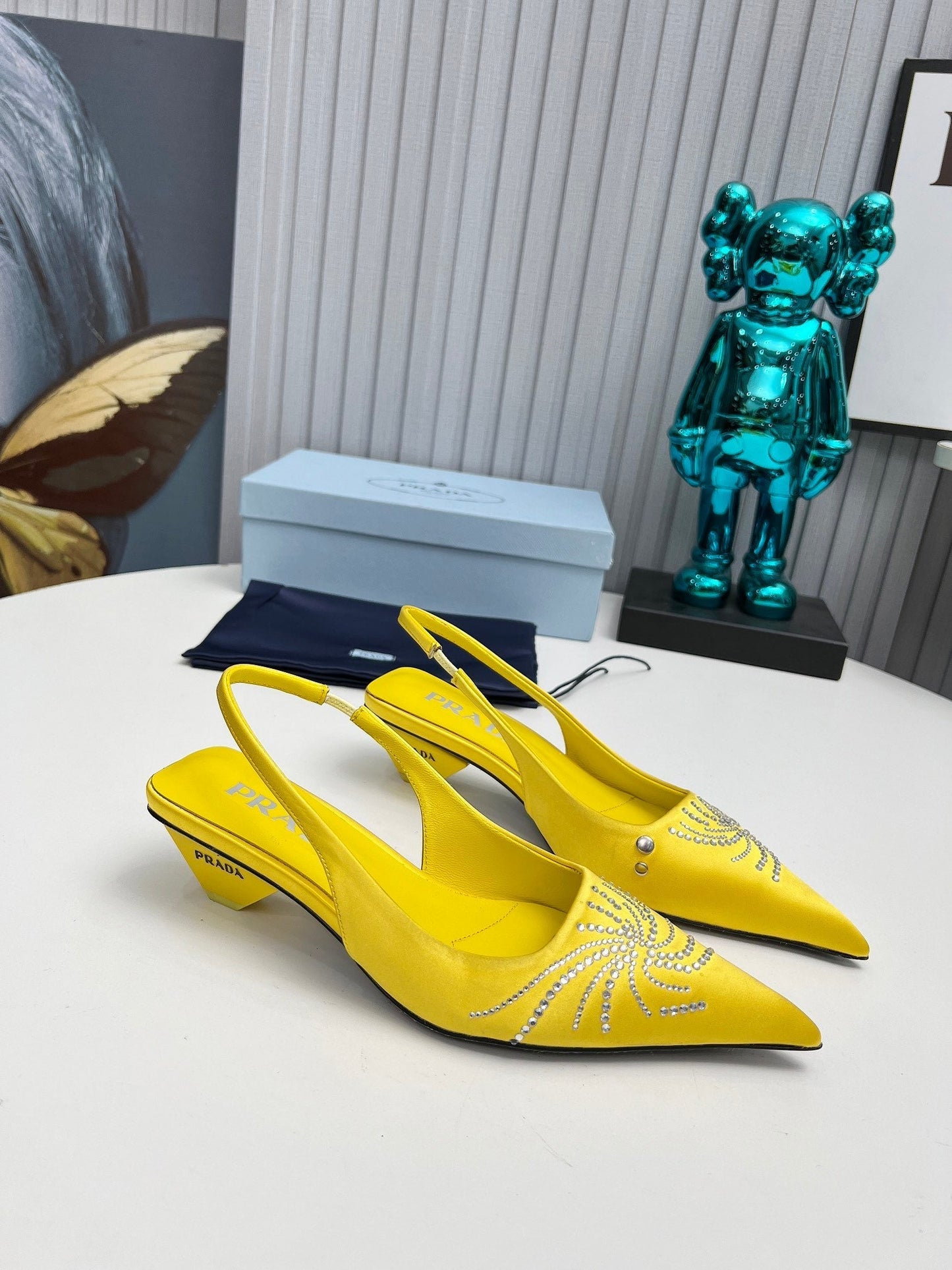 PRADA 26S POINTED TOE SLINGBACK 40MM IN YELLOW SATIN CRYSTAL EMBELLISHED