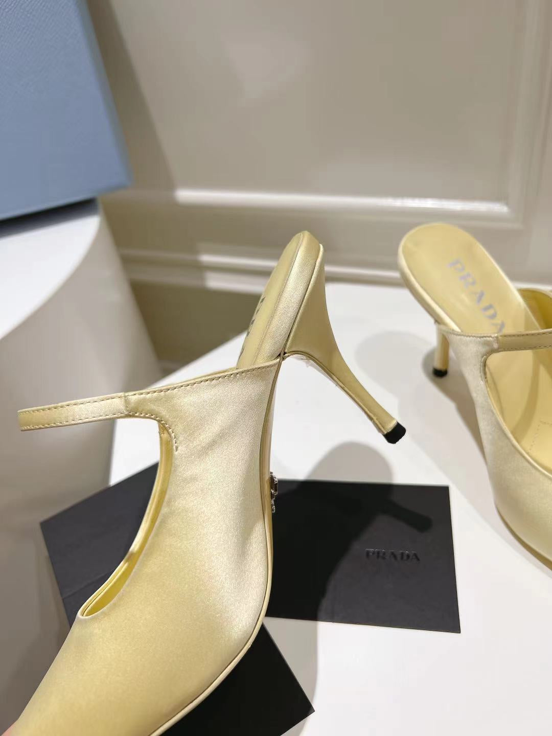 PRA HIGH-HEELED MULES YELLOW CREAM SATIN - 34