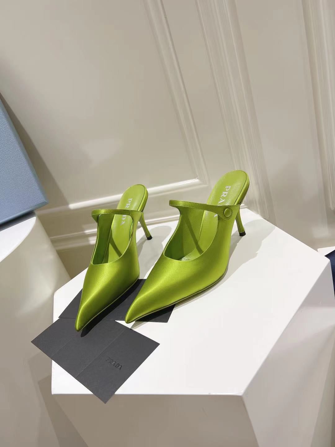 PRA HIGH-HEELED MULES PEAR SATIN - 34