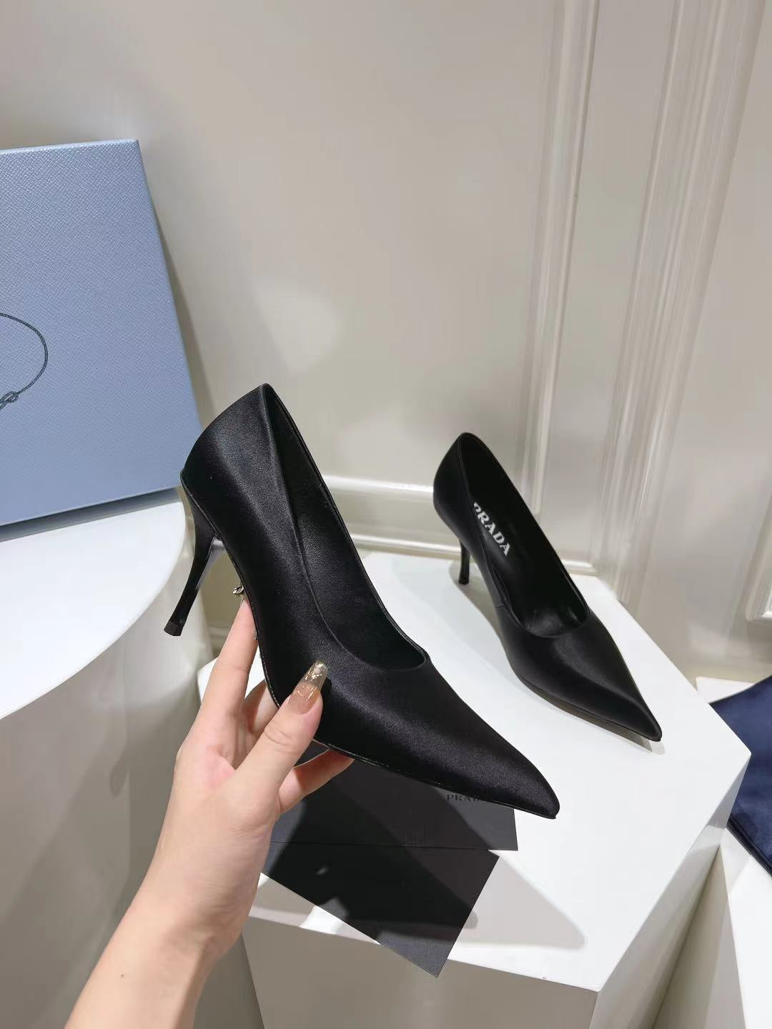 PRA BASIC HIGH-HEELED BLACK SATIN - 34